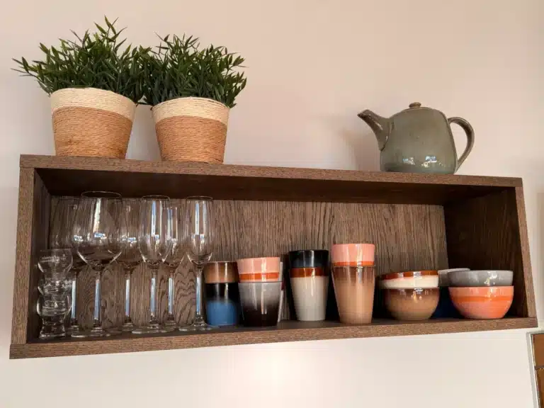 Hintergl kastje boven keuken